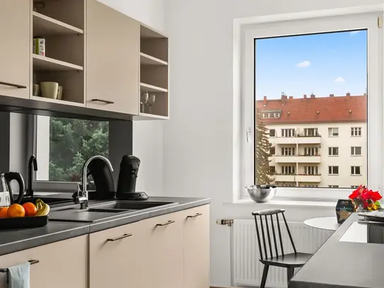 Lovely & Cozy Apartment with Balcony in Neukölln