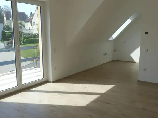 2 Zimmer Wohnung in Roßtal! Neubau! Fertigstellung Sommer 2024! Nur noch 1 Wohnung vermietbar!