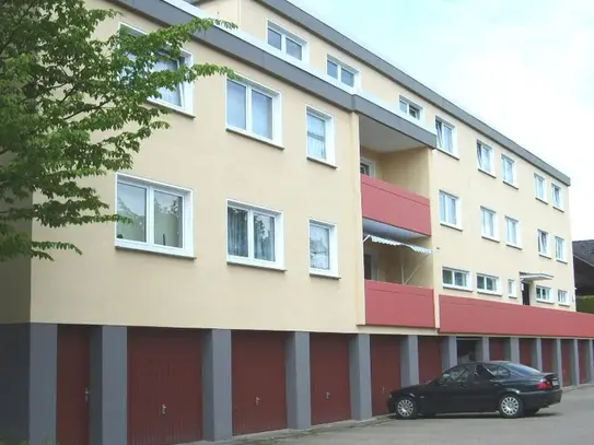 3-Zimmer-Wohnung mit Balkon! Wohnberechtigungsschein erforderlich!