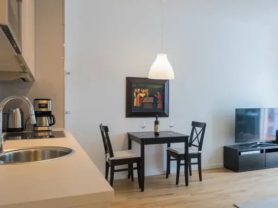 Spacious flat in Pankow-Niederschönhausen, Berlin - Amsterdam Apartments for Rent