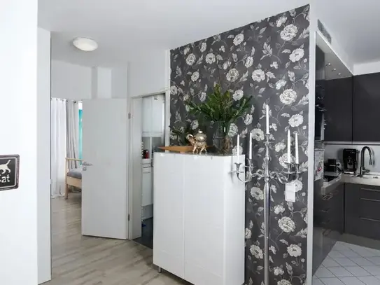 Beautiful, spacious and furnished 1-bedroom apartment in Stuttgart, East