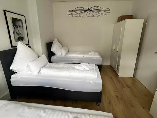 Neat & gorgeous apartment in Düsseldorf, Dusseldorf - Amsterdam Apartments for Rent