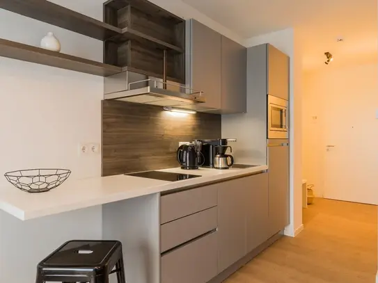 Lovely & awesome apartment in Charlottenburg, Berlin A1