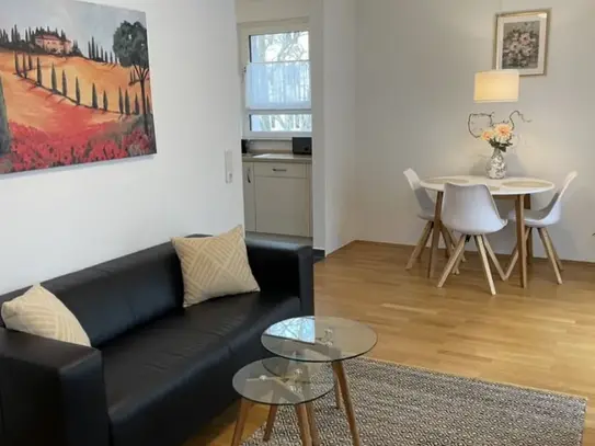 High-quality furnished 2-room apartment with garage in Wiesbaden-southeast