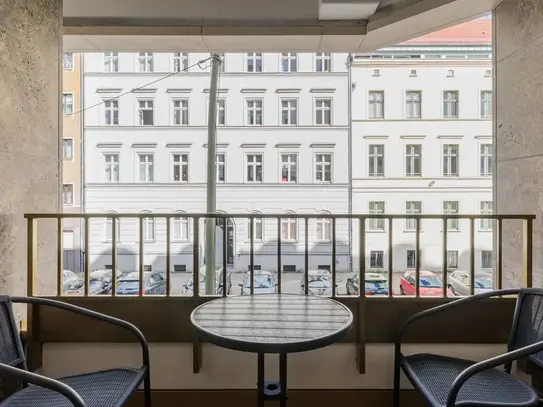 Stylish newly built apartment in the heart of Berlin-Mitte with balcony and great connection, Berlin - Amsterdam Apartm…