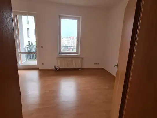 helle 2 raumwohnung mit balkon