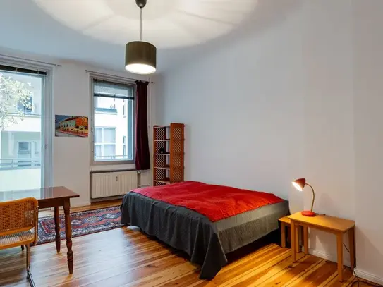 FIRST TIME RENT !!! Charming 2-Room Apartment in Trendy Neukölln, Berlin - Amsterdam Apartments for Rent