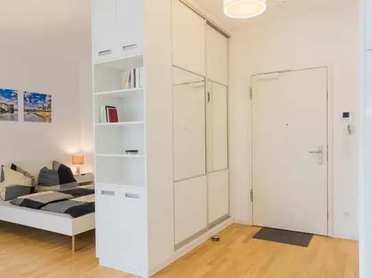 Fantastic studio with balcony in Mitte - central but quiet location, Berlin - Amsterdam Apartments for Rent