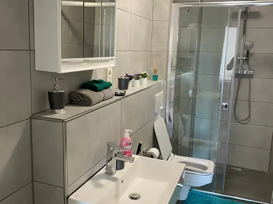 31m² - 200M COLOGNE STATION - CENTRAL - FULL SERVICED - KITCHEN - BATH - WASHING MACHINE - HIGHSPEED-WIFI