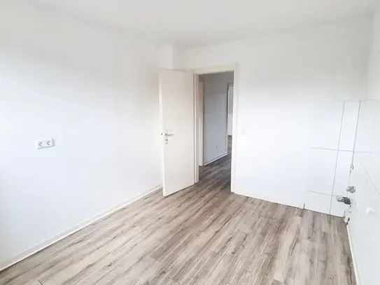 Gemütliche 2 Zimmer Dachgeschosswohnung mit Waldblick