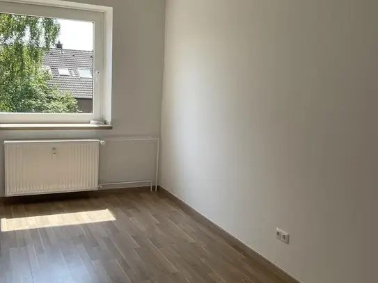 Demnächst verfügbar! 3-Zimmer-Wohnung in Mönchengladbach Uedding