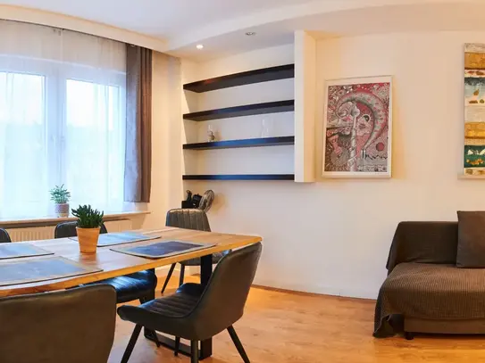 Bright and modern city apartment for 4 to 5 people