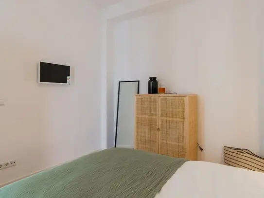 Quiet, fully furnished 2-room apartment with balcony in Prenzlauer Berg, Berlin - Amsterdam Apartments for Rent