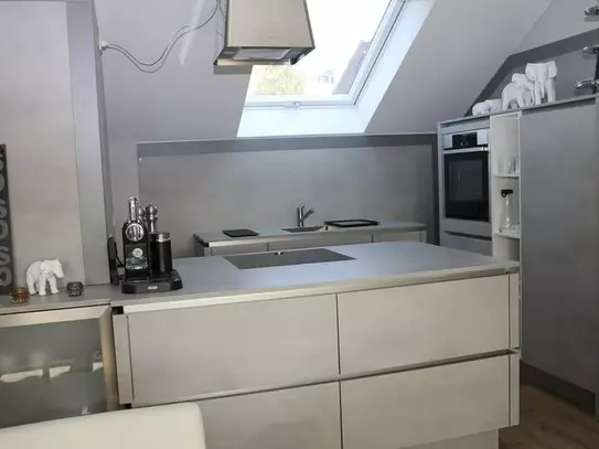 Bright modern furnished apartment with designer kitchen and loggia in quiet location in Ludwigsburg