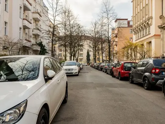 Renovated and elegant 3-Room Apartment w/balcony in Steglitz district, Berlin - Amsterdam Apartments for Rent