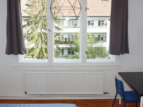 SHARED LIVING: Cozy & bright apartment located in Britz