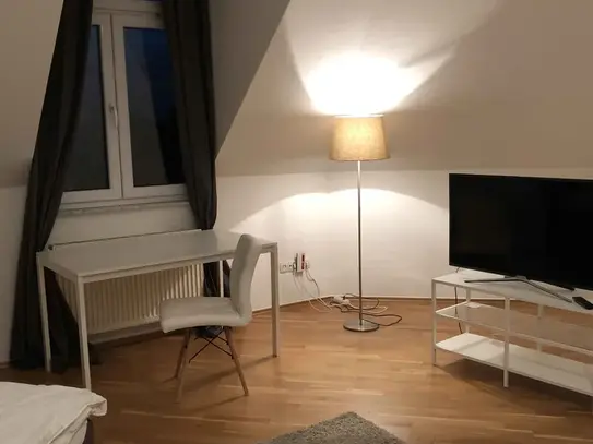 SHARED FLAT: Quiet & gorgeous flat close to city center