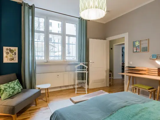 Beautiful and modern garden apartment in top location of Charlottenburg