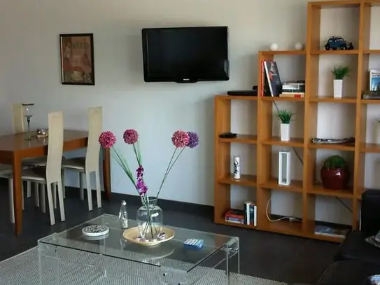 Exclusive 1 room apartment with ideal connection to Munich and Augsburg (A8)