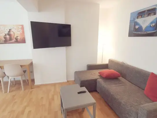 Beautiful Apartment on the STEINSTRASSE!, Dusseldorf - Amsterdam Apartments for Rent