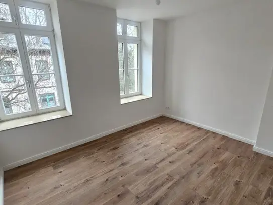 ERSTBEZUG nach Sanierung Charmante 2- Zimmerwohnung inkl. Balkon+Walk-In-Dusche+Vinyl+Smart Home