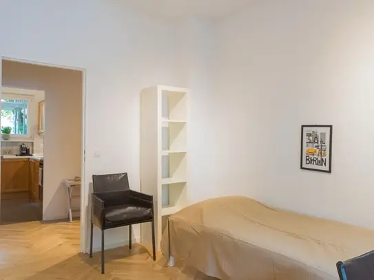 Feel good in lovingly designed apartment in Steglitz - super central