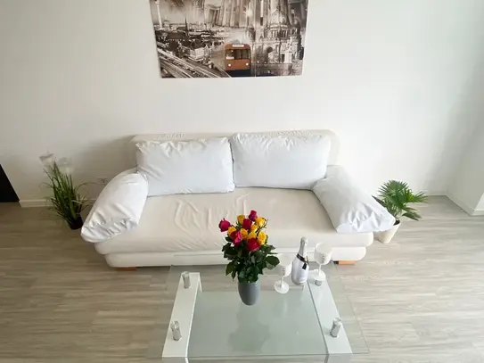 (5C) 2-room apartment with balcony just 5.4 km from Alexanderplatz/free wifi / in Berlin-Pankow