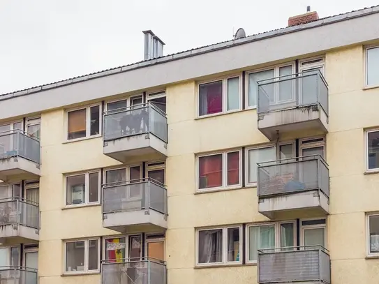 Gepflegte 1-Zimmer-Wohnung mit Einbauküche in zentraler Lage!