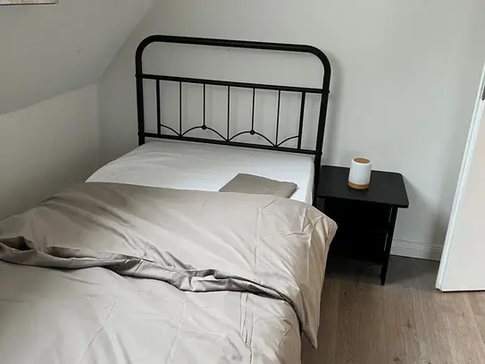 Cozy 2-Bedroom Apartment in Lübeck - Perfect for Families or Colleagues