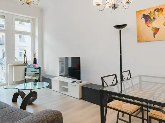 Modern 3-Room Altbau (high ceilings) Central - Berger Straße - Höhenstraße