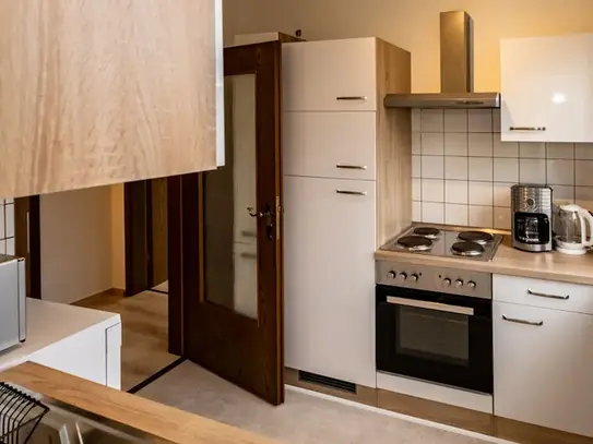 Spacious and bright: Apartment with terrace in Bad Godesberg - Video Online – euhabitat