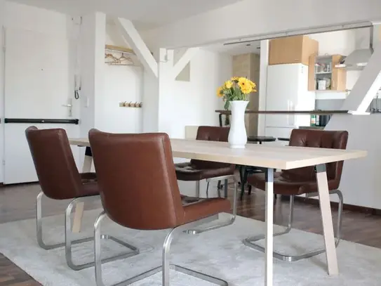 Attractive, cozy attic apartment in Berlin Mariendorf / Tempelhof