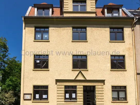 Dachterrasse - 2 Zimmerwohnung in Plauen- Haselbrunn - Bad mit Wanne - Nahe WBS- Fachschule