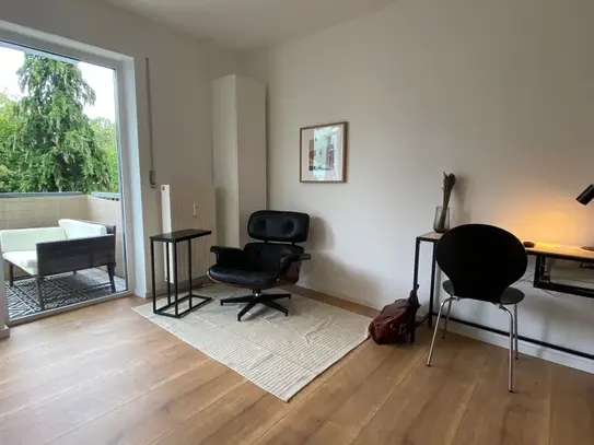 Studio Apartment, modern, high-quality, with balcony in the centre of Dresden (Germany)