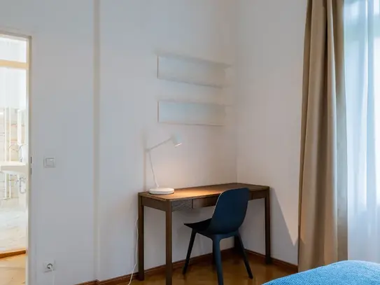 FIRST TIME RENT! Lovely Room with a private balcony in Southern Berlin