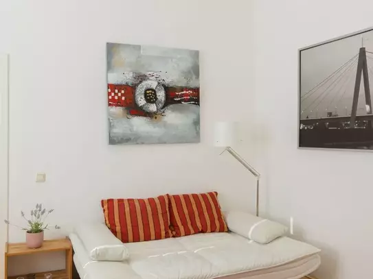 Bright, quiet apartment in the middle of Cologne Live, Koln - Amsterdam Apartments for Rent