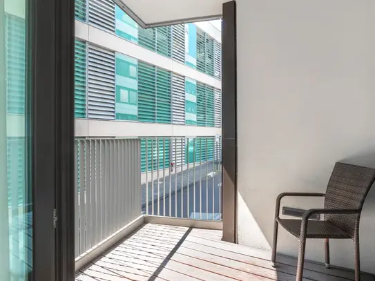 Fantastic and modern apartment with south balcony at Cologne Cathedral