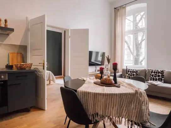 3 rooms apartment in Kreuzberg