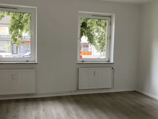 Wir renovieren für Sie 3-Zimmer-Wohnung in zentraler Lage in Lebenstedt