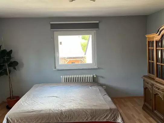 Ein Zimmer zu mieten in Sinsheim