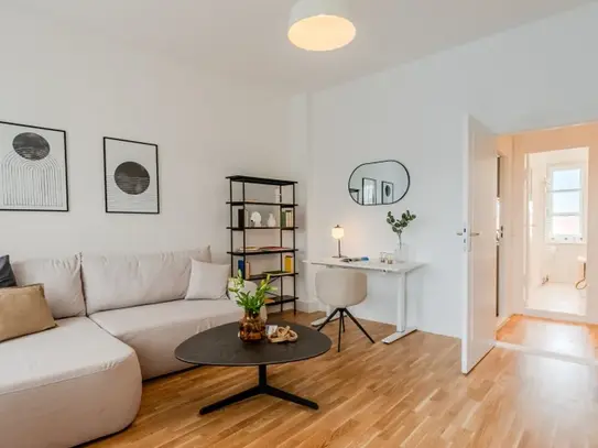 Elegant & spacious 1-bedroom apartment in exclusive Zehlendorf