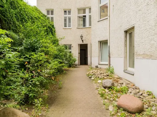 Spacious & charming suite in Charlottenburg, Berlin - Amsterdam Apartments for Rent