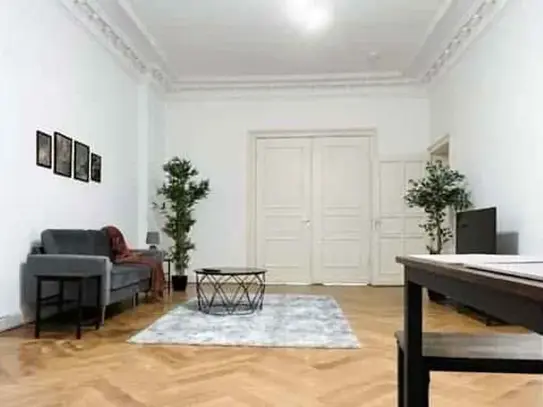 Book Kummuni Kreuzberg Berlin Student Accommodation | Amber