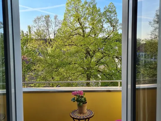 Beautiful, modern 2-room apartment in the quiet Komponistenviertel Weißensee, Berlin - Amsterdam Apartments for Rent