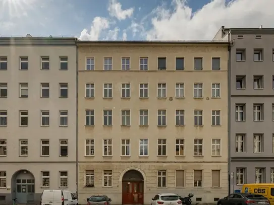 Modern & amazing flat in quiet street in Friedrichshain, Berlin - Amsterdam Apartments for Rent