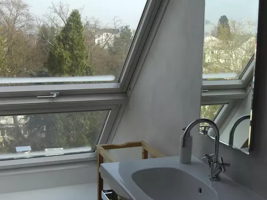 Stylish studio with the highest roof terrace in Bonn's Südstadt +++ right on the university campus