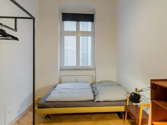 Bright flat in great Kreuzberg location