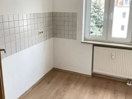 GemÃ¼tliche Wohnung ... Bad mit Wanne ... separate KÃ¼che!