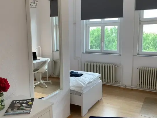 Great & neat apartment - furnished, close to metro (U5), Berlin - Amsterdam Apartments for Rent