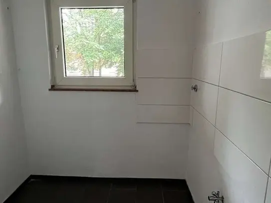 Moderne Singlewohnung mit Balkon